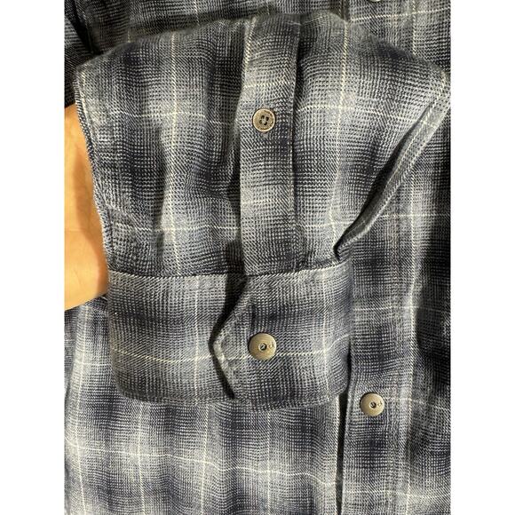 Calvin Klein Mens longsleeve silver snaps 2 pockets - Picture 3 of 6